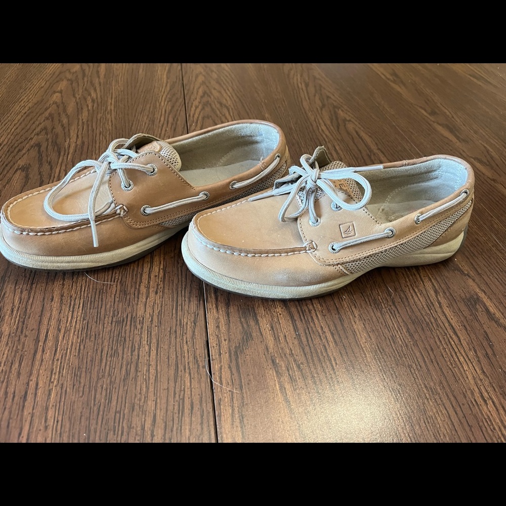 Kids Sperry shoes
